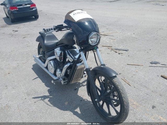 2017 HONDA VT1300 CX 1