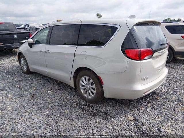 2017 CHRYSLER PACIFICA TOURING 3