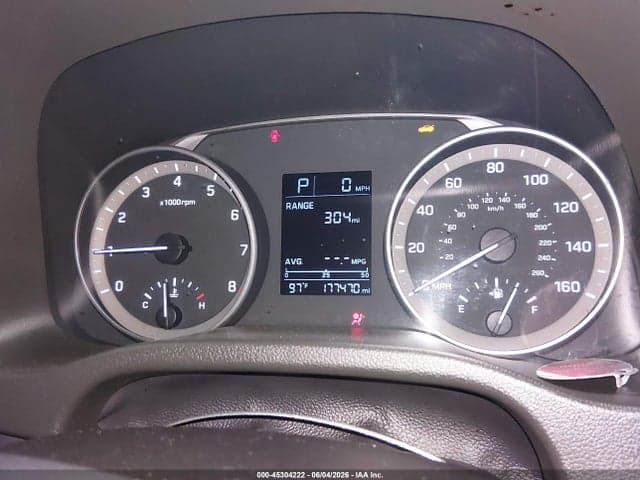 2017 HYUNDAI ELANTRA SE 7
