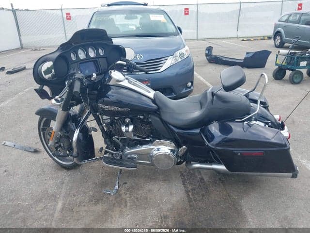 2019 HARLEY-DAVIDSON FLHX 13