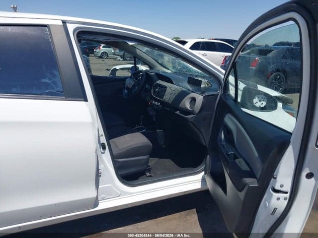 2017 TOYOTA YARIS L 5