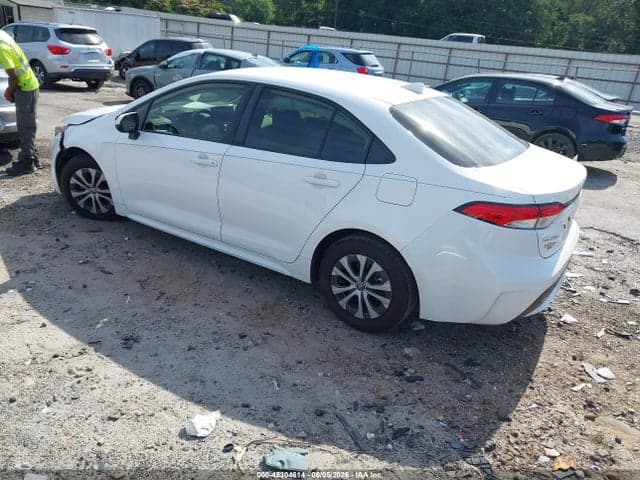 2022 TOYOTA COROLLA HYBRID LE 3