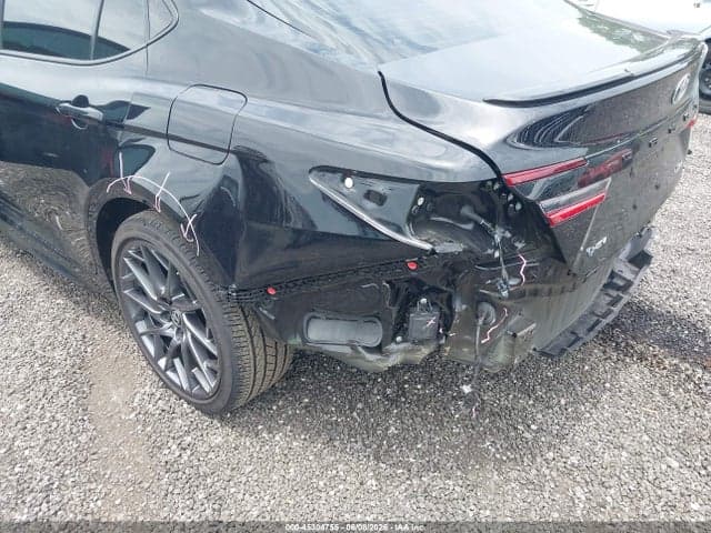 2025 TOYOTA CAMRY XSE 6