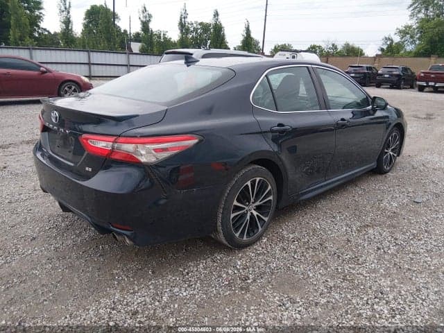 2019 TOYOTA CAMRY SE 5