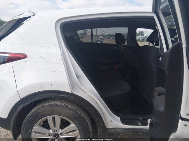 2018 KIA SPORTAGE LX 8