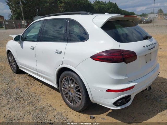 2016 PORSCHE CAYENNE GTS 3