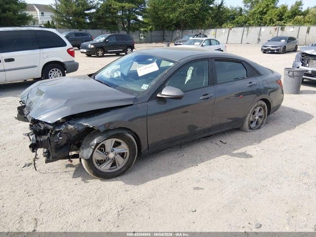 2024 HYUNDAI ELANTRA SE 2