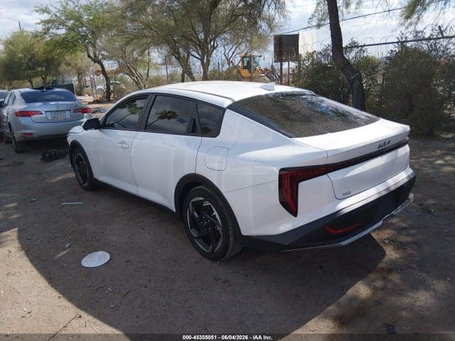 2025 KIA K4 EX 3
