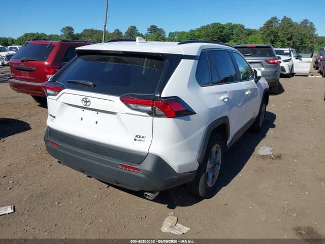 2025 TOYOTA RAV4 HYBRID XLE 4