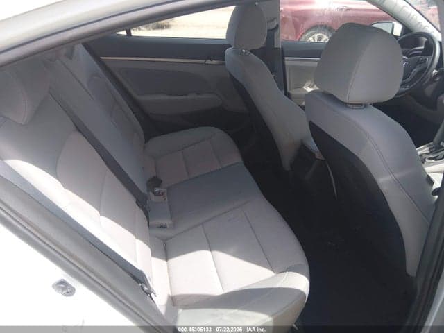2017 HYUNDAI ELANTRA ECO 8