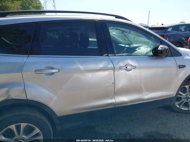 2019 FORD ESCAPE SEL 12