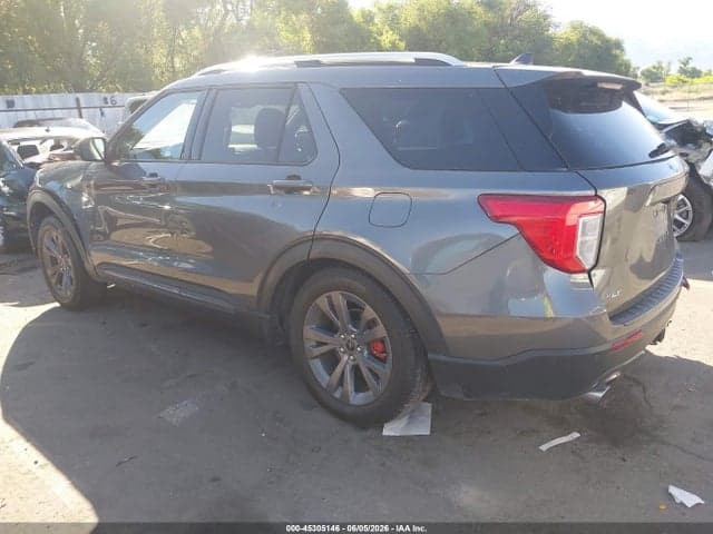 2023 FORD EXPLORER XLT 3