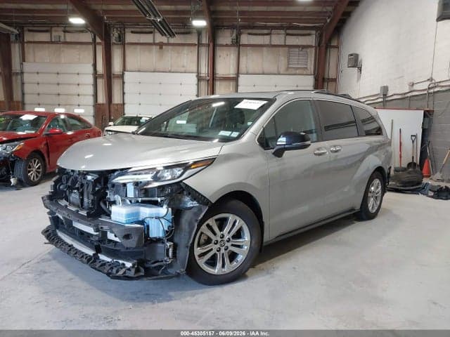 2023 TOYOTA SIENNA 25TH ANNIVERSARY EDITION 2
