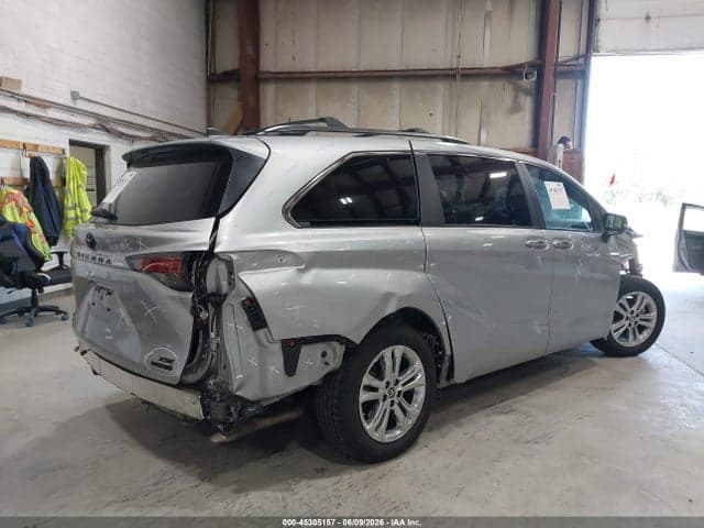 2023 TOYOTA SIENNA 25TH ANNIVERSARY EDITION 4