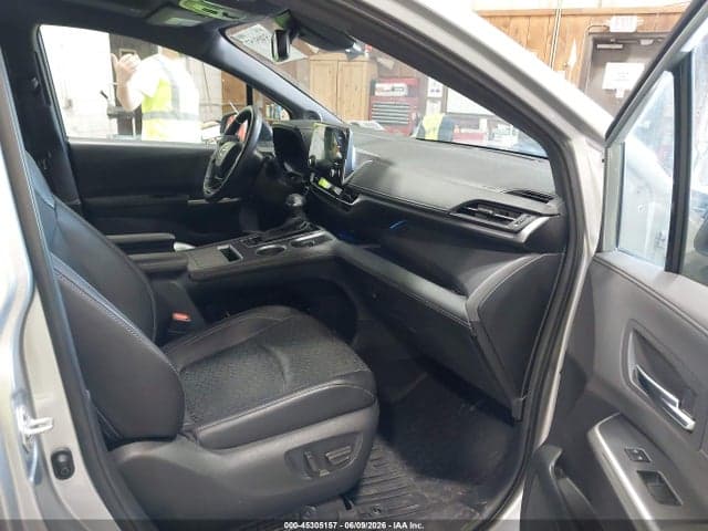 2023 TOYOTA SIENNA 25TH ANNIVERSARY EDITION 5