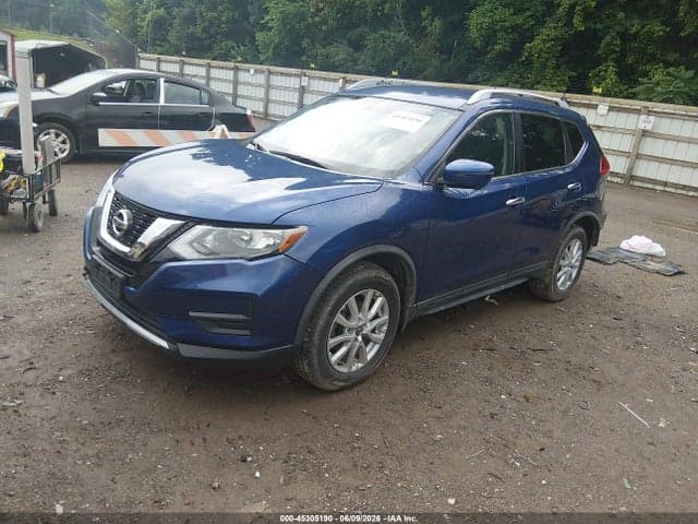2017 NISSAN ROGUE SV 2