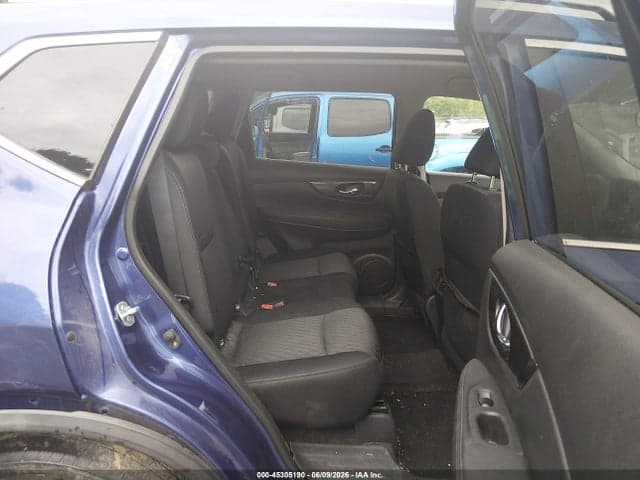 2017 NISSAN ROGUE SV 8