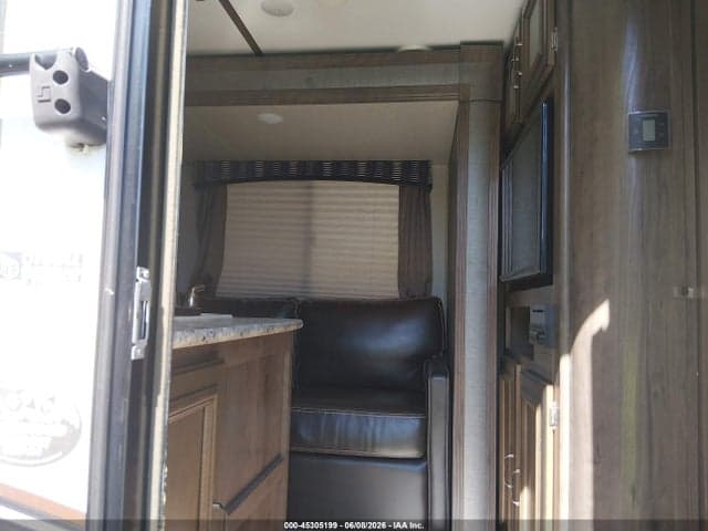 2018 KEYSTONE RV OTHER 5