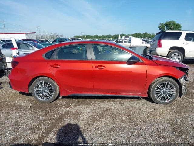 2024 KIA FORTE GT-LINE 14