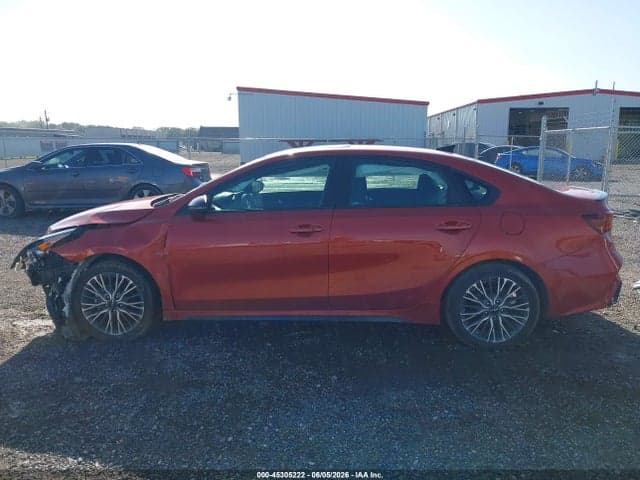 2024 KIA FORTE GT-LINE 15