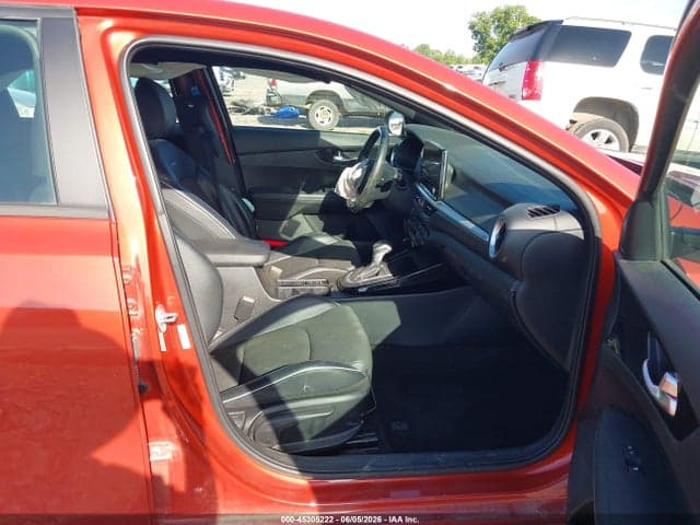 2024 KIA FORTE GT-LINE 5