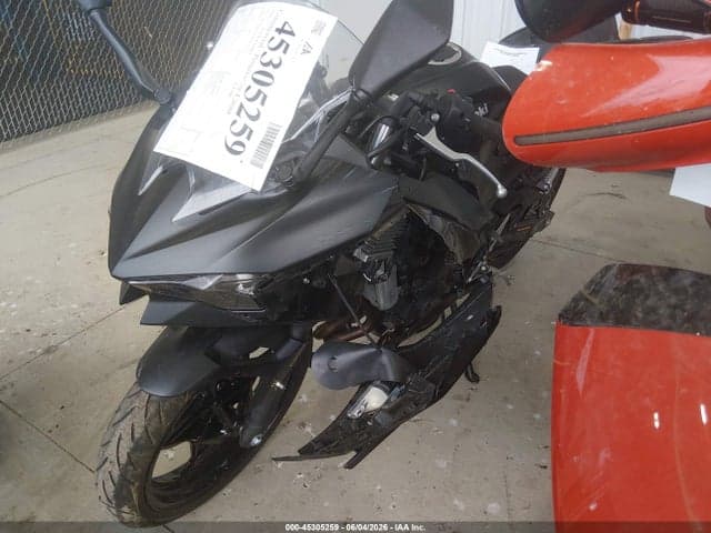 2026 KAWASAKI EX500 2