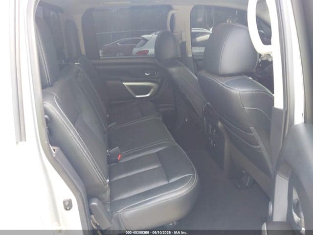 2021 NISSAN TITAN SL 4X4 8
