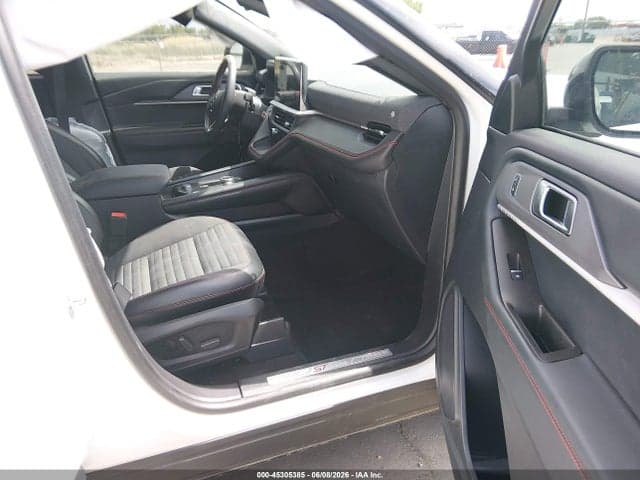 2025 FORD EXPLORER ST-LINE 5