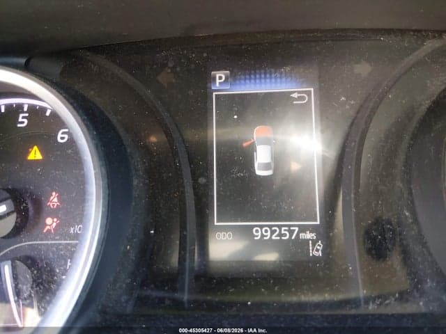 2018 TOYOTA CAMRY SE 15