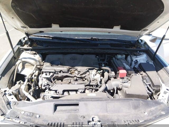 2018 TOYOTA CAMRY SE 10