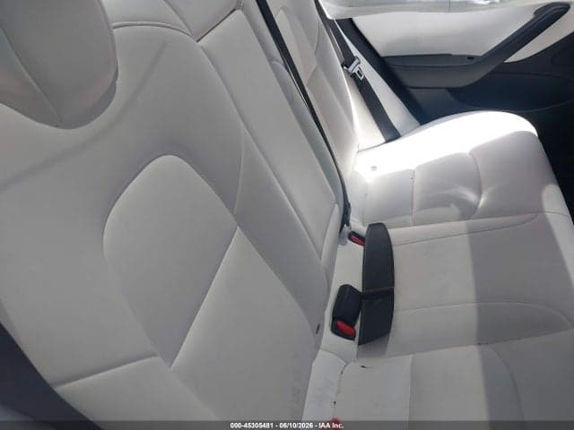 2020 TESLA MODEL 3 8