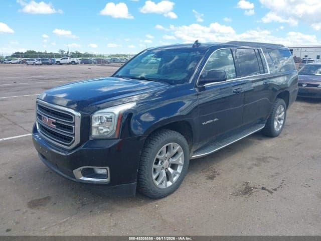 2017 GMC YUKON XL SLT 2