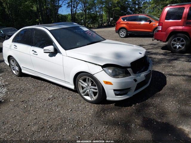 2014 MERCEDES-BENZ C 250