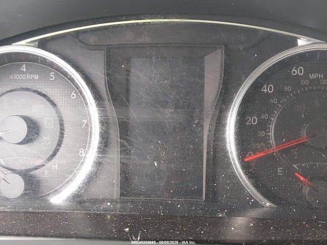2017 TOYOTA CAMRY SE 16