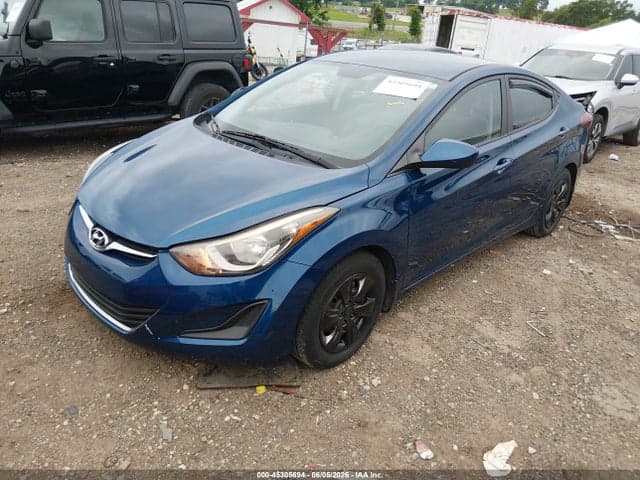 2016 HYUNDAI ELANTRA SE 2