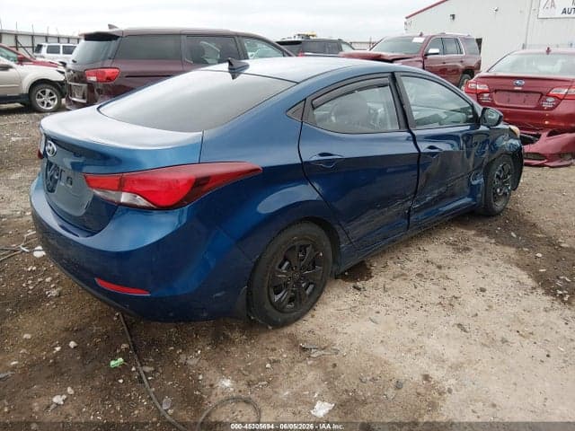 2016 HYUNDAI ELANTRA SE 4