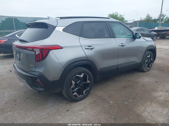 2024 KIA SELTOS EX 4