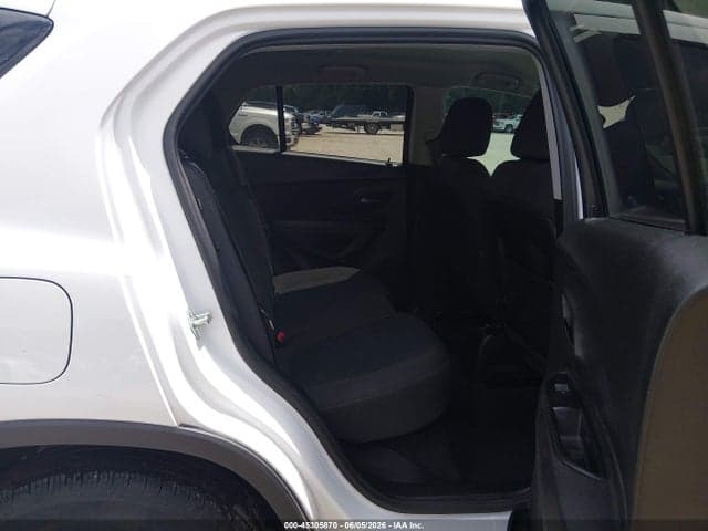 2020 CHEVROLET TRAX FWD LS 8