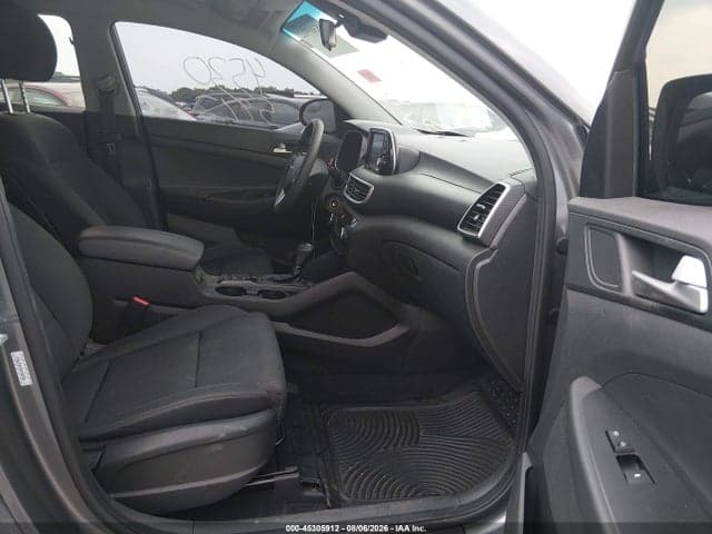 2021 HYUNDAI TUCSON SE 5