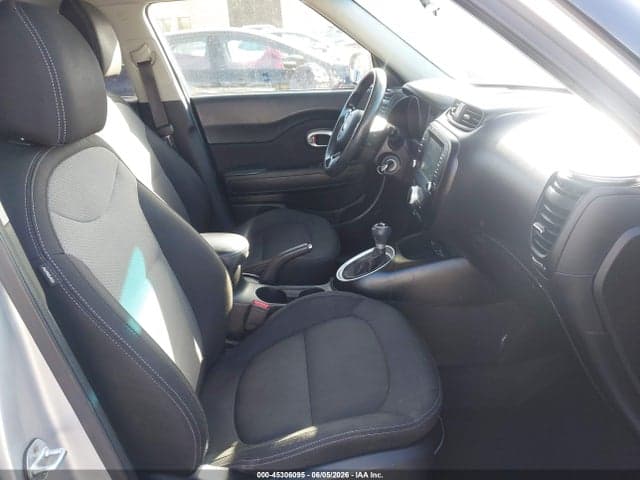 2018 KIA SOUL + 5