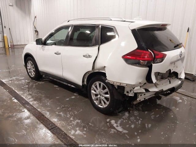 2017 NISSAN ROGUE SV 3