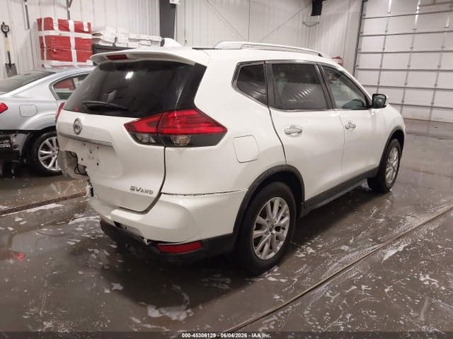 2017 NISSAN ROGUE SV 4