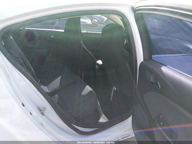 2017 CHEVROLET CRUZE LT AUTO 8
