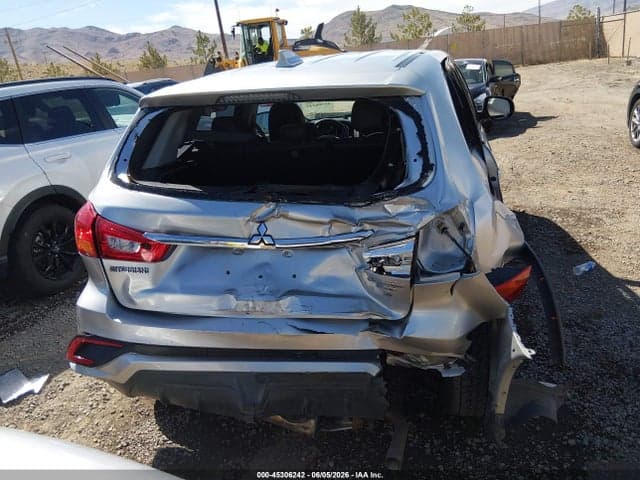 2018 MITSUBISHI OUTLANDER SPORT 2.4 SE 16