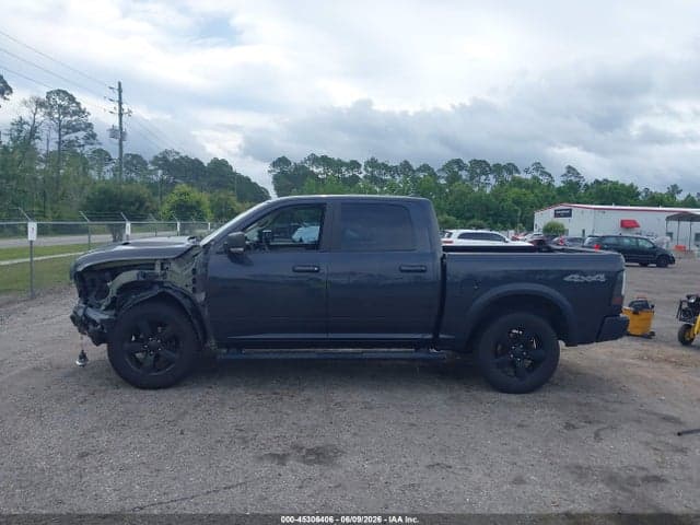 2019 RAM 1500 CLASSIC WARLOCK 4X4 5'7 BOX 14