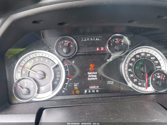 2019 RAM 1500 CLASSIC WARLOCK 4X4 5'7 BOX 7
