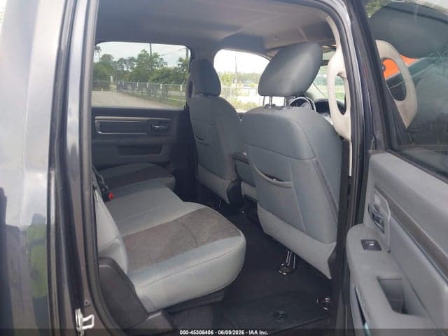 2019 RAM 1500 CLASSIC WARLOCK 4X4 5'7 BOX 8