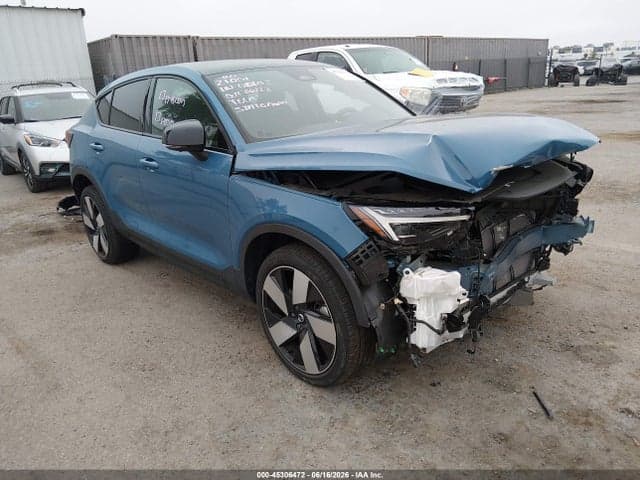 2023 VOLVO C40 RECHARGE - 1
