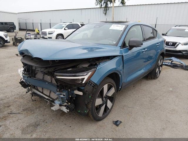 2023 VOLVO C40 RECHARGE 2