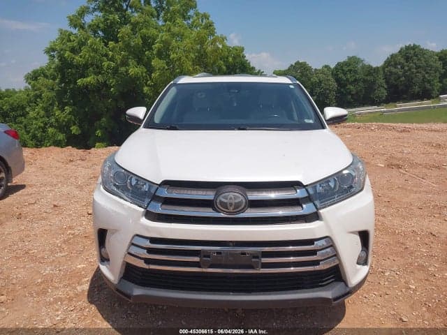 2018 TOYOTA HIGHLANDER LIMITED PLATINUM 12